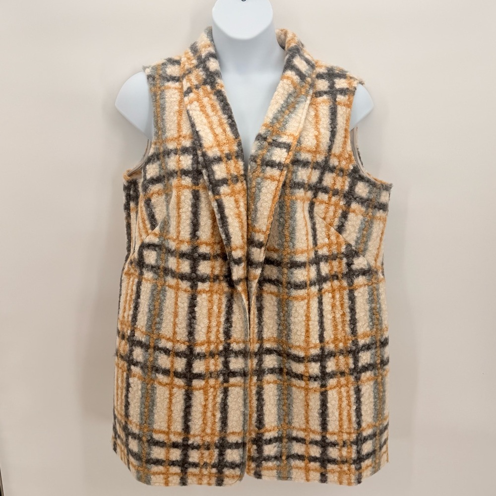 NWT New York Clothing Co. Plaid Sherpa Vest | Soft Fuzzy Check Print 1X - Picture 2 of 14